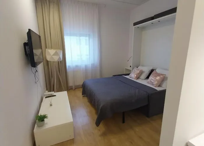 Zlatarooms 219 Warszawa